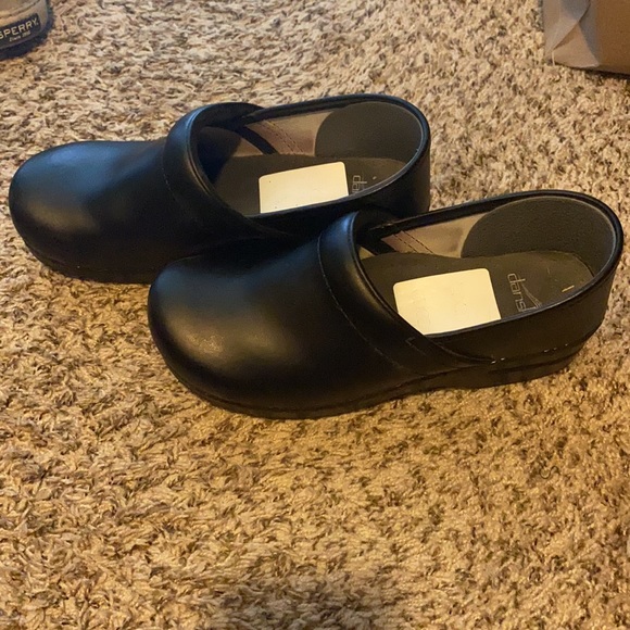 Dansko Clogs - Picture 2 of 5